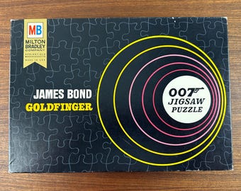 Vintage 1965 James Bond Goldfinger Puzzle: Milton Bradley 1000+ Piece Double Sided