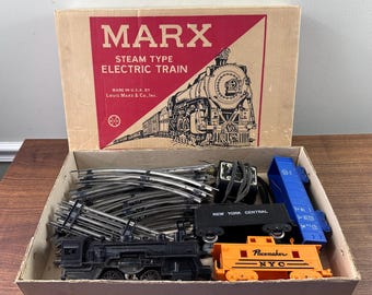 Vintage 1960s Marx 4205 Steam Type Electric Train Set