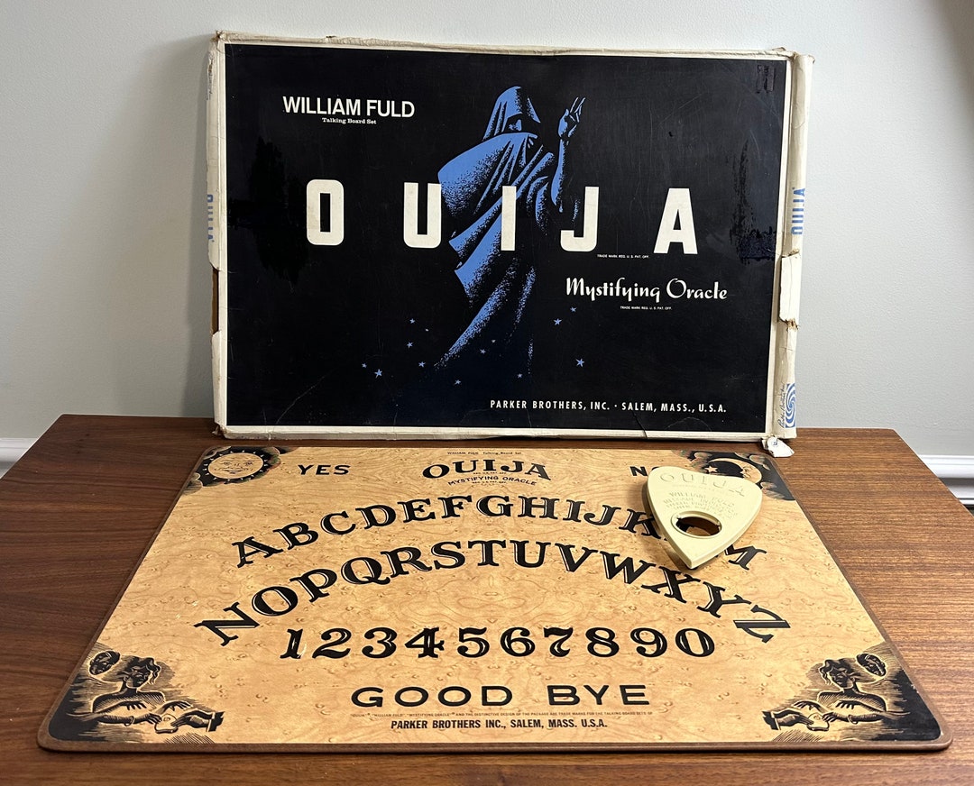 Vintage Ouija Board 1972 William Fuld Parker Brothers Salem Massachusetts  👀 👀
