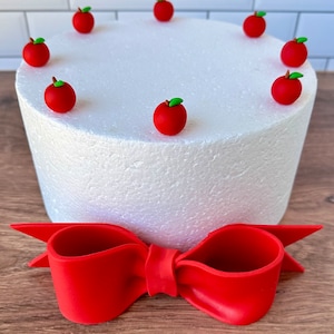 Snow White Inspired Fondant Set