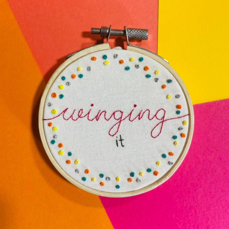 Inspirational Quote/ Embroidery Hoop Art 'Winging it' Hand Embroidery/ 3 inch Hoop/ Wall Art/ Travel Gift 画像 1