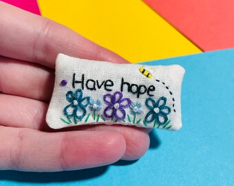 Handborduurwerk Miniatuur Lavendel Ontspanning Pocket Calmer 'Have hope'