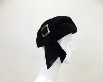 1950's Black Felted Wool Hat with Goldtone Buckle Jean Parée