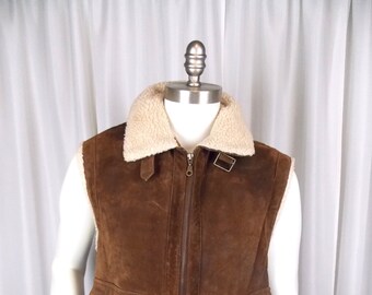 Excellent Shape,Men's Size Large Cool 1960's70's SuedeLeather Sherling Brown Vest BrightWhite Sterling Inside Beautiful NICE!