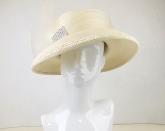 ローラ アシュレイ ブラウン フェルト クロッシュ ハット フェザー付き