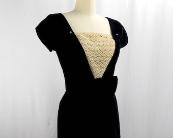 1950's Doris Dodson Black Velveteen Cocktail Dress  Mint Condition