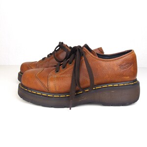 Brown 8651 Doc Martens 1990's Doc Martens Platform Oxfords Womens