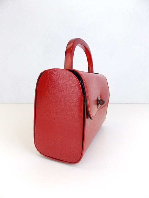 1940's 1950's Red Vinyl Top Handle Handbag Purse - image 2