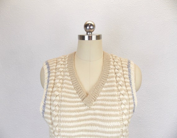 Vintage Sweater Vest in Beige Tan Gray - image 2