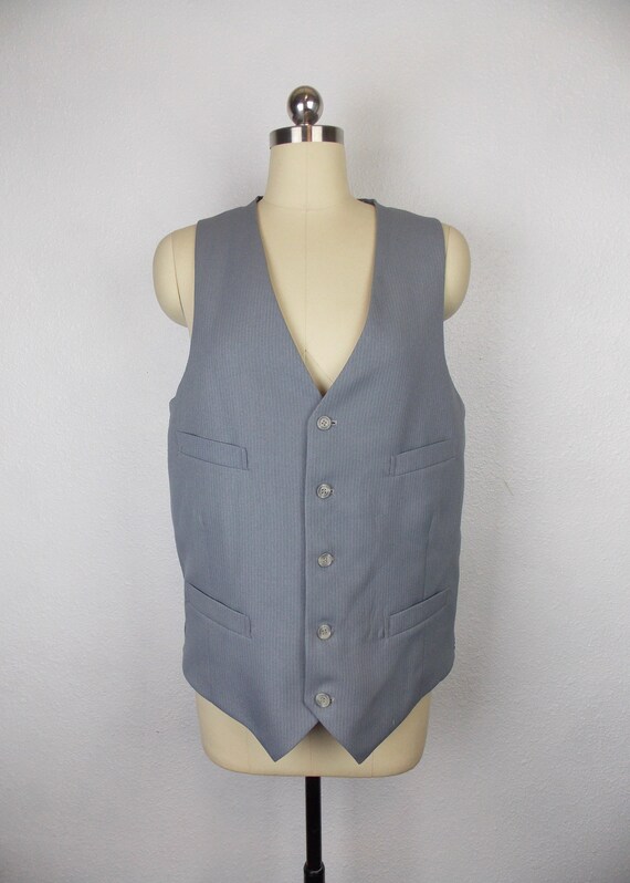 1990's Men's Light Gray Pinstripe Vest Size 42L
