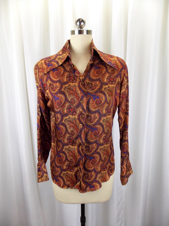 1970's Womens Paisley Print Blouse Statement Colla