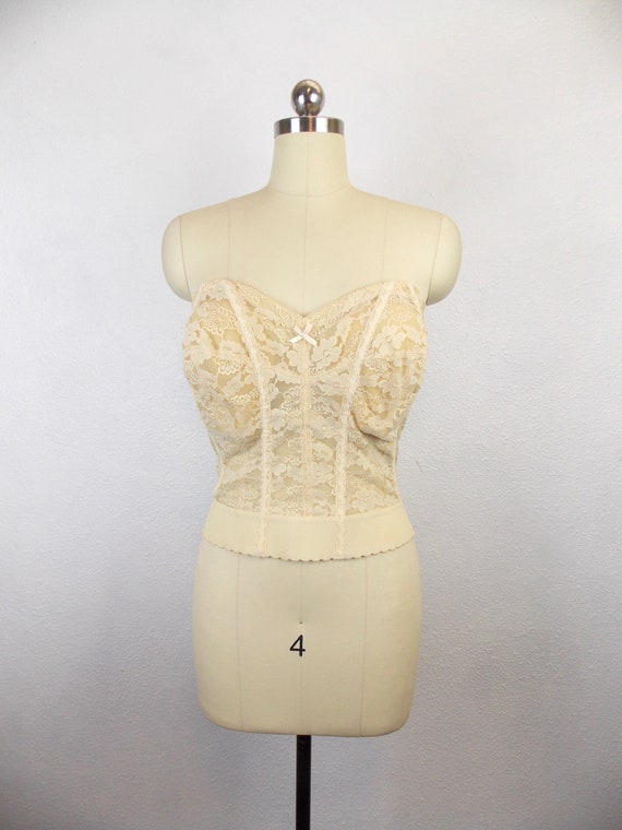 Beige Nude Lace Corset Bustier Bra Size 38 1960's - image 1