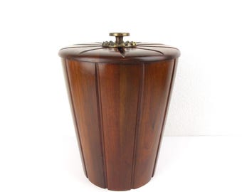 Cubitera de madera vintage de estilo moderno de mediados de siglo