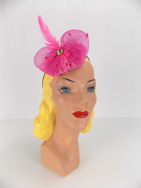 Bright Pink Fascinator Selima by V