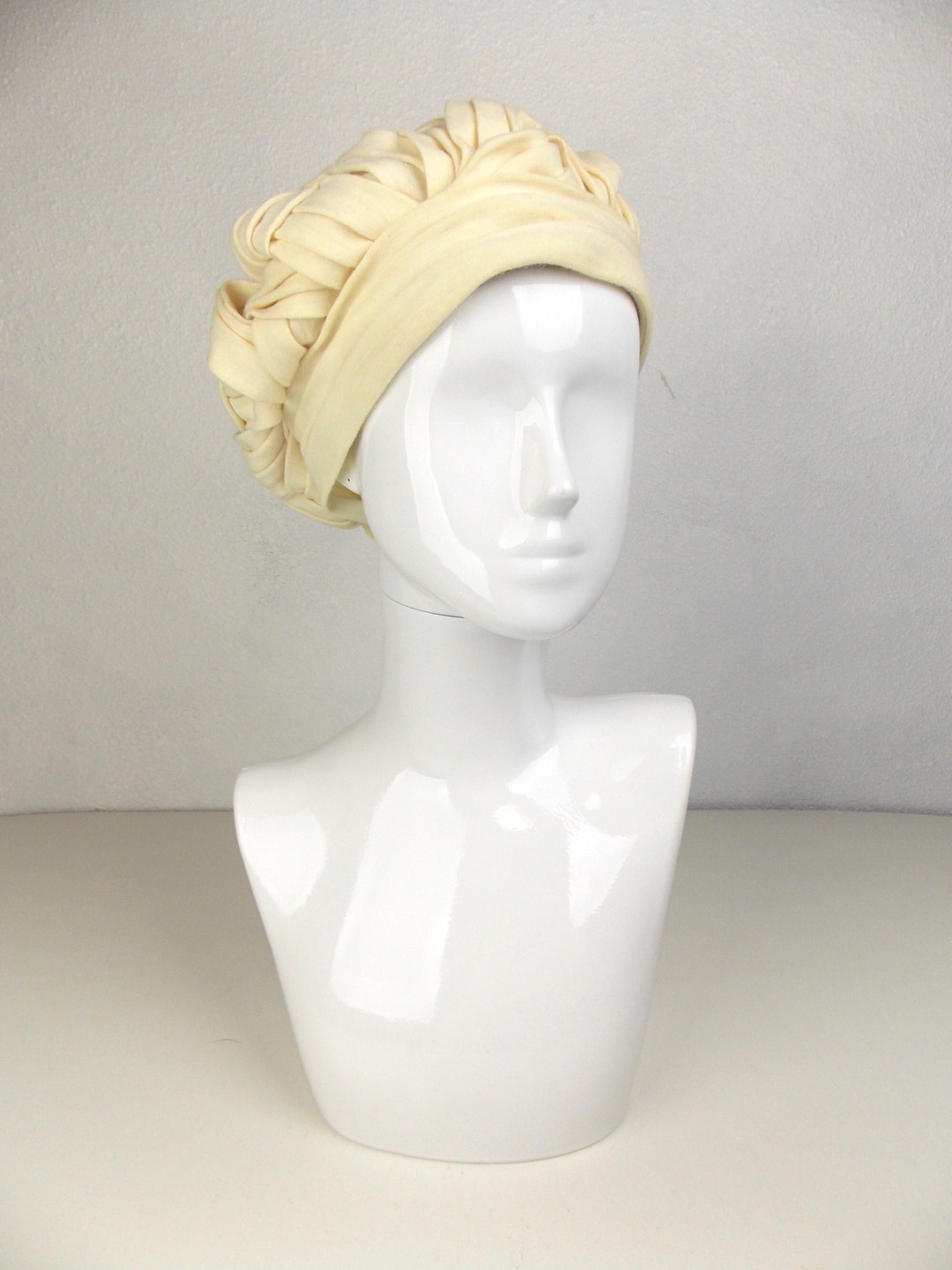 1960's Christian Dior Basket Weave Turban Beret in Ivory Wool Etsy