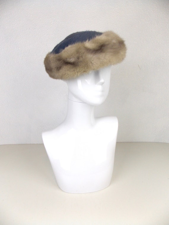 1940's 1950's Blue Felt Hat with Fur Trim - image 1