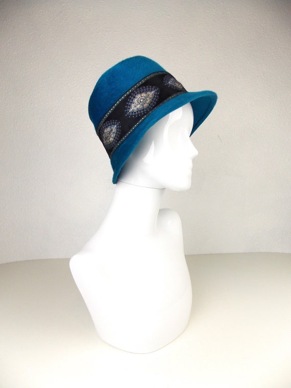 1960's Cloche Style Hat in Dark Teal Blue Wool Jan