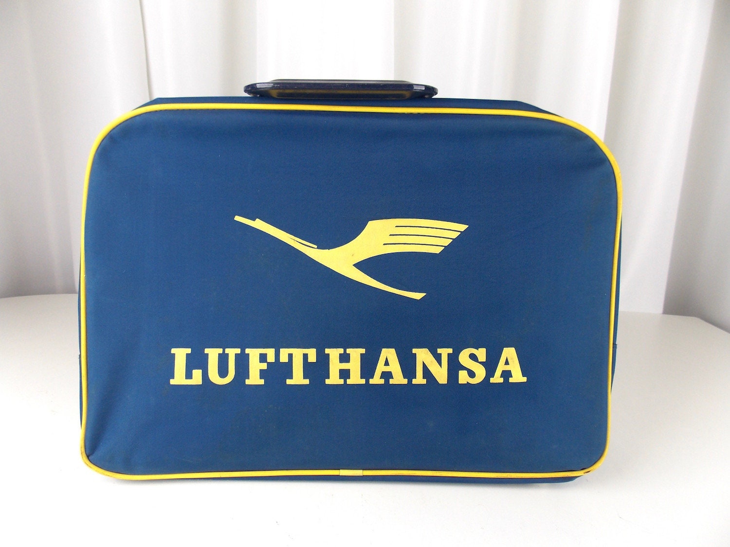 Lufthansa continued checked baggage fee