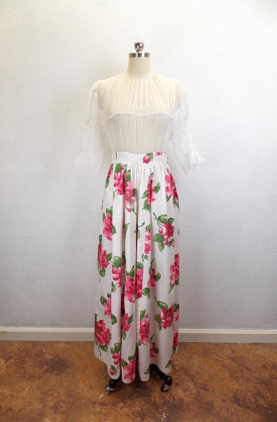 1930's Full Length Dress with Rose Print Skirt and