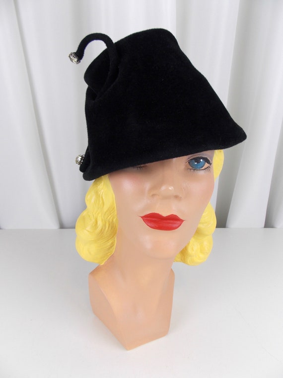 Black Velour Felt Wool Hat Toque with Unusual Sha… - image 3