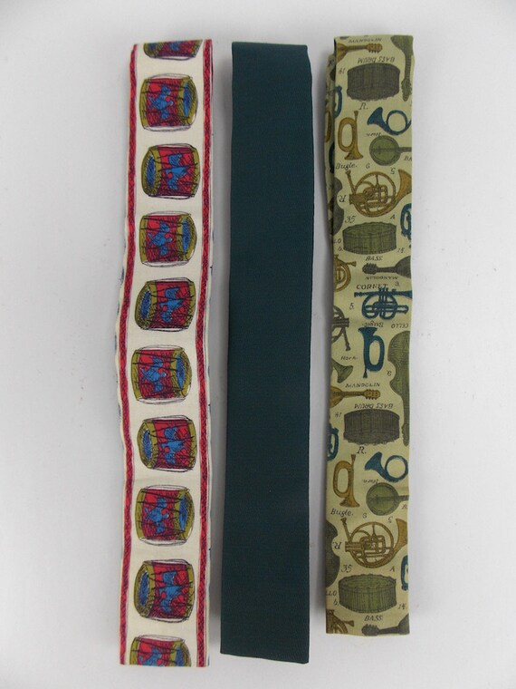 小物 50's Gun Themed ROOSTER Skinny Tie MINTY 1950s Rooster Skinny Tie | Hand Printed | Novelty | Vintage