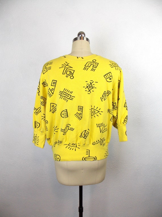 1980's Yellow and Black Sweatshirt Graphic Print - image 4