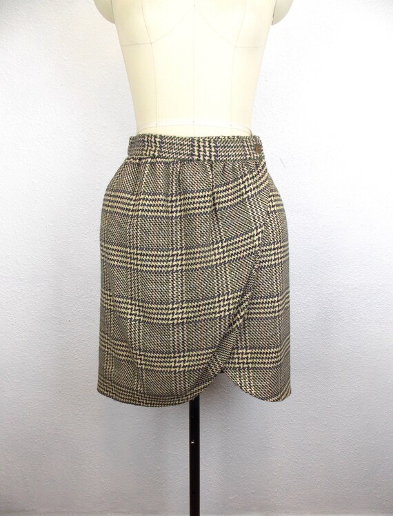 1990's Giorgio Armani Plaid Skirt Suit Wool and C… - image 6