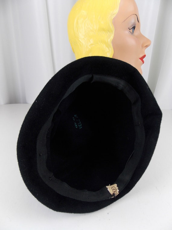 Black Velour Felt Wool Hat Toque with Unusual Sha… - image 7