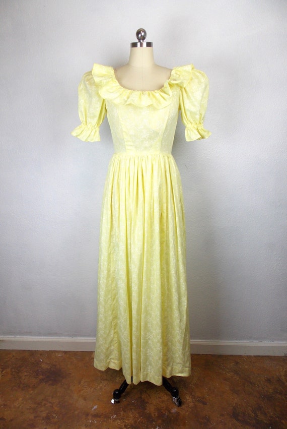 1970's Cottagecore Yellow Maxi Dress