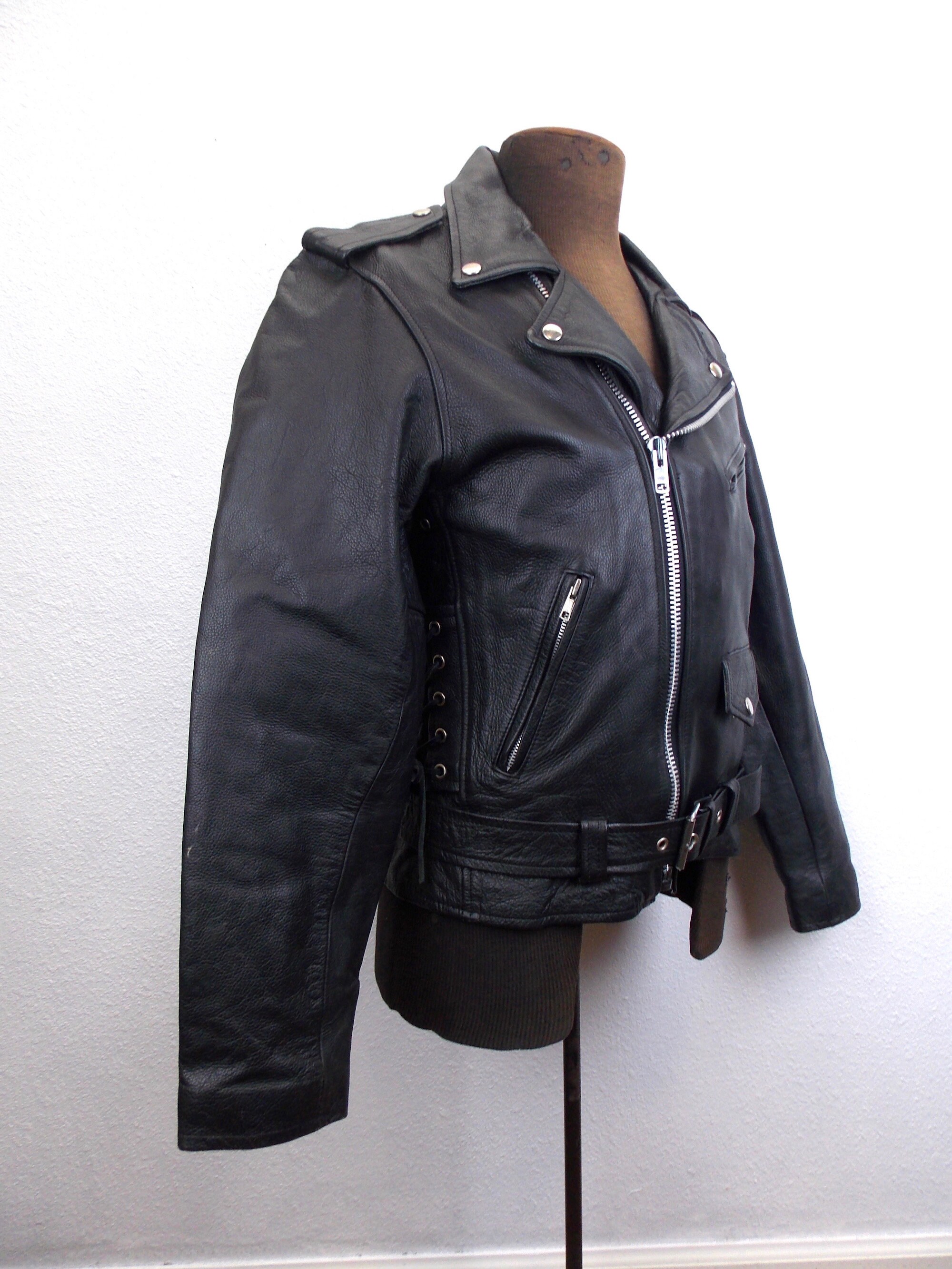 Vintage Black Leather Motorcycle Jacket Sz 40 - Etsy Vintage Black Leather Motorcycle Jacket Sz 40 - Etsy