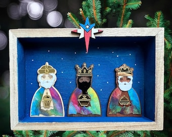 Three Kings Miniature: Puerto Rican Flag Star, Wood Veneer Nativity