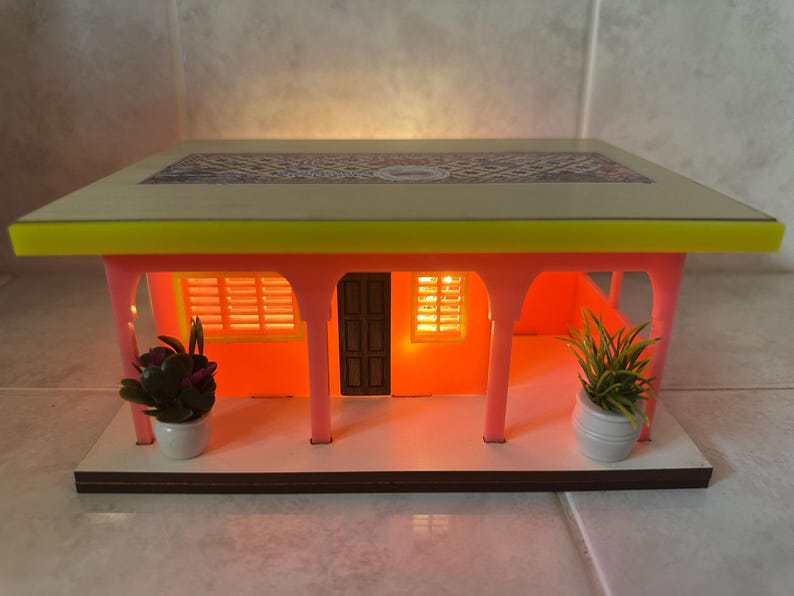 La Casita De La Residencia Benito, Minature Pink House With Lights ...