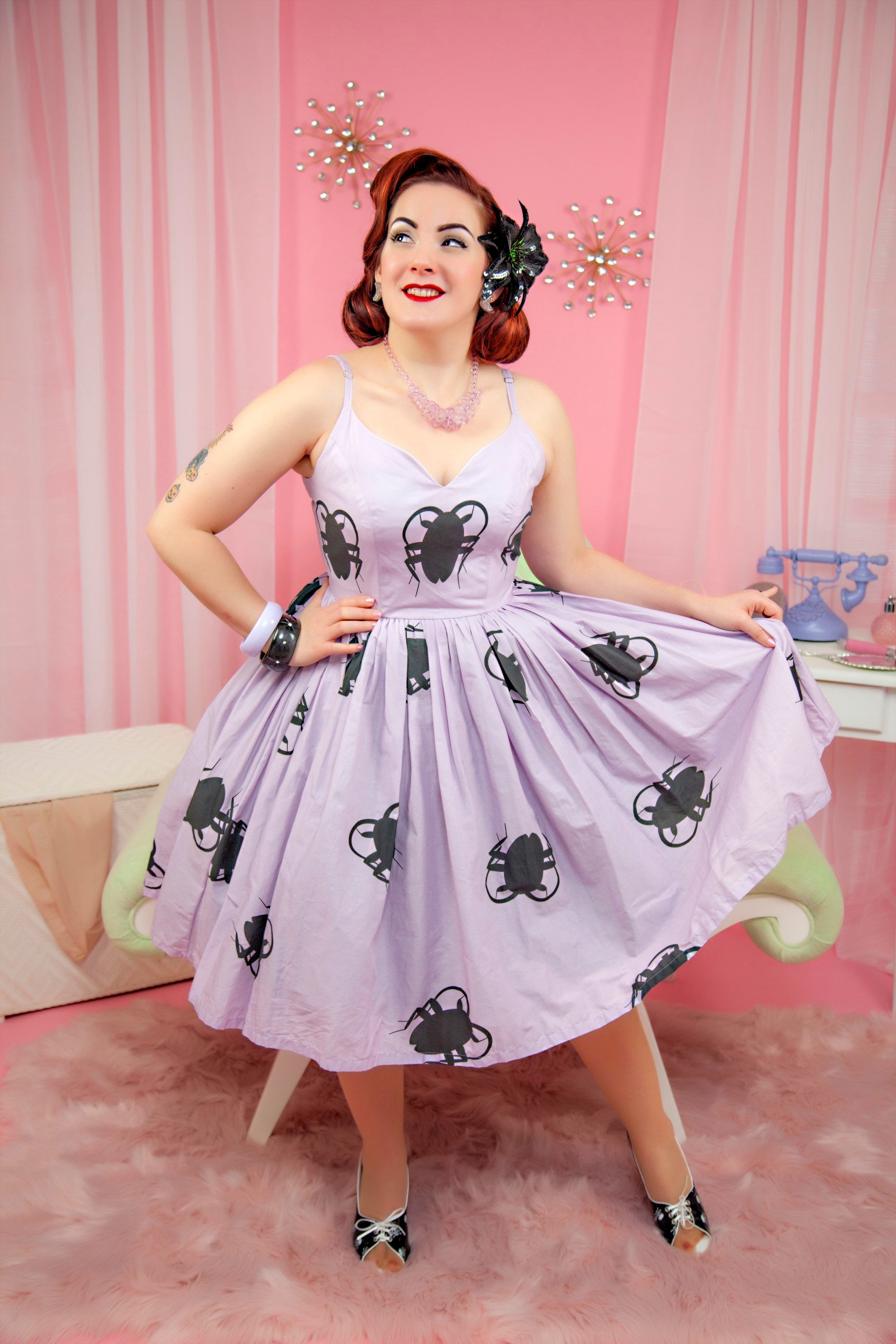 pink roach dress Lovelust Loves: That girl's got roaches in her hair!