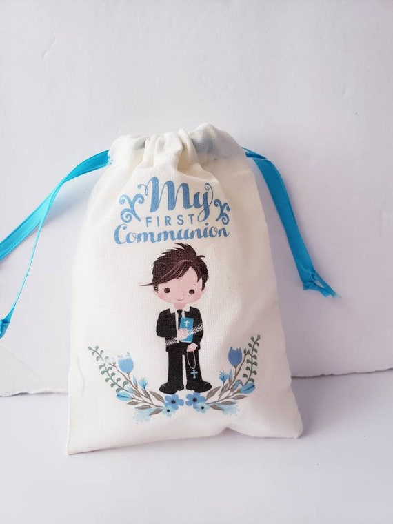 First Holy Communion favor bags. Boy first Communion. 3.5 w x 5 H Il_570xn