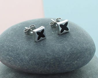 Clover Black Enamel Stud Earrings