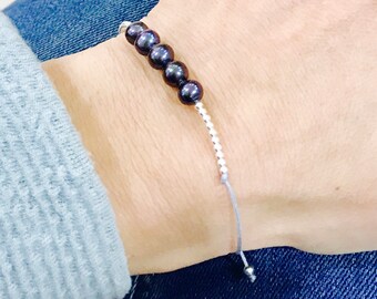 Pearl Beaded Friendship Bracelet