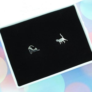 Little Mismatch Cat Stud Earrings