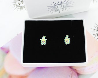 Avocado Hug stud earrings