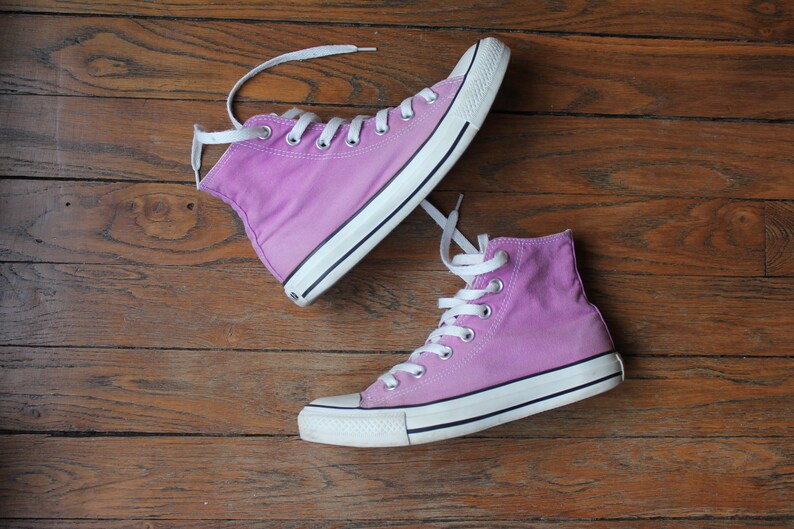 Vintage CONVERSE mauve grunge faded purple Chuck Taylor All | Etsy