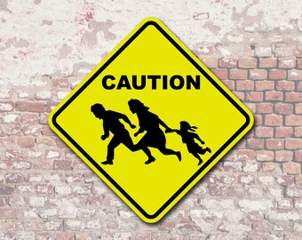 Señal de aluminio amarilla: Precaución: Cruce de inmigrantes ilegales