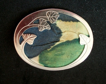 Seidenbrosche Landschaft Blätter Silk Brooch True Vintage Handarbeit