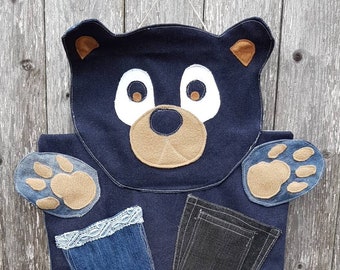 Bear wall hanging, tapestry, functional wall decor, Denim  wall pocket organizer, Craft storage, Hanging Organizer, Textile Art