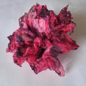Pink and purple felt brooch, Felt flower brooch, Wool jewelry, Felt flower pin, Gift for her, Handmade