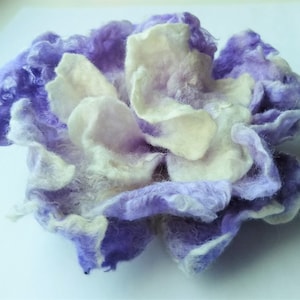 Brosche, Anstecknadel, Anstecknadel, Anstecknadel, Filzblume, Brosche, Filzblume, Filzblume, Brosche, Filzblume, Brosche, Filzblume