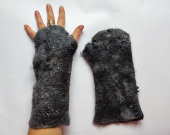 Merino fingerless felted gloves, handmade wool mittens, grey felted mittens, wool felted warmers, winter gift for women and girls