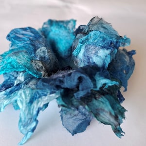 Blue felted brooch, Felt flower brooch, Wool jewelry, Felt flower pin, Gift for her, Handmade