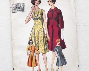 Stylish 1960s Coat and Dress sewing pattern, Vintage Vogue Couturier 1069, bust 32 inch