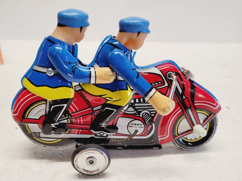 MOTO MECANIQUE à friction motorbike jouet en tole old toys tin toys jouet ancien 