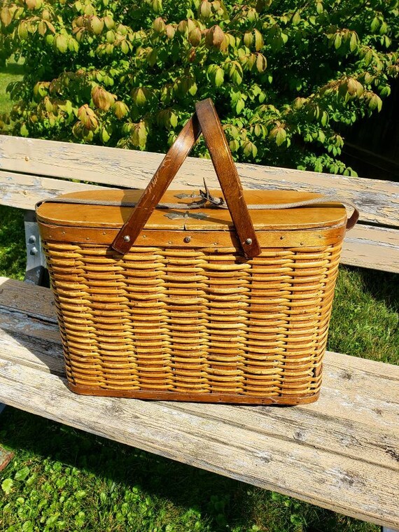 Wooden Basket with Handle Farmhouse Style Handmade Woven Storage Basket for  Picnics Wedding Home Decoration 