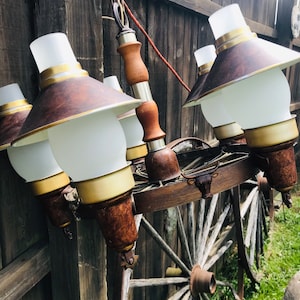Vintage Western Wagon Wheel Chandelier Bulls Stirrups Western Decor Lighting Farmhouse Wild West Home Bar Hanging Kitchen Light Rustic Weste